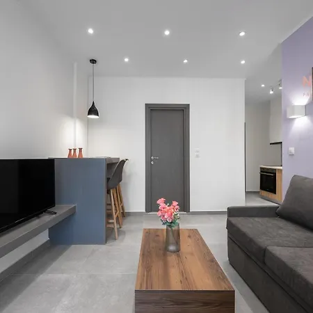 Bourn, Nilie Hospitality Mgmt * Thessaloniki