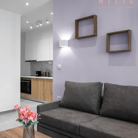 Bourn, Nilie Hospitality Mgmt Thessaloniki
